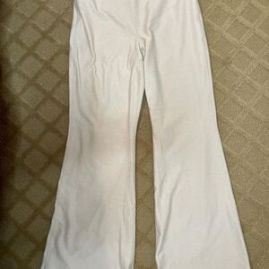 Old Navy Cream flare leggings